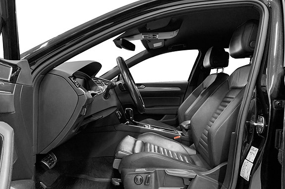 Volkswagen Passat Alltrack 6 of 14