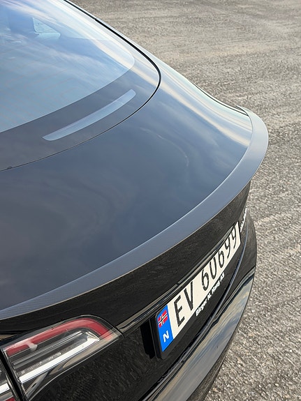 Tesla Model 3 10 of 30