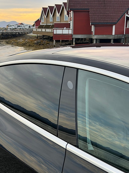 Tesla Model 3 11 of 30