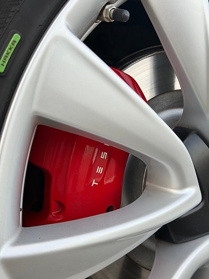 Tesla Model 3 19 of 30