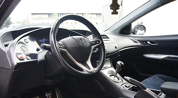 Honda Civic 15 of 20