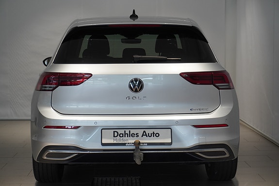 Volkswagen Golf VIII 5 of 30