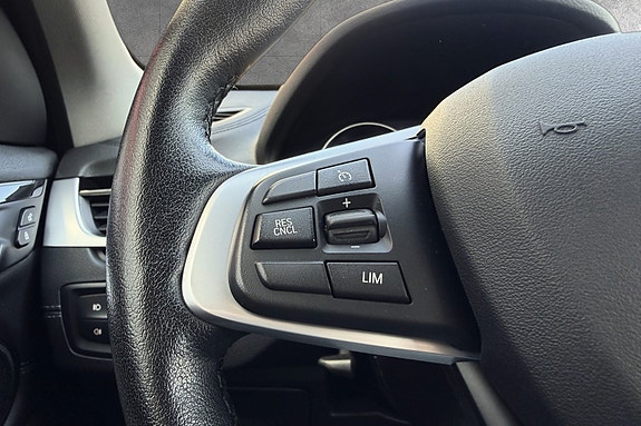 BMW X1 15 of 17