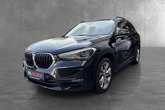 BMW X1 4 of 17