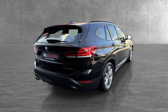 BMW X1 2 of 17