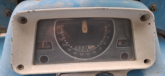 Ford 4000 12 of 12