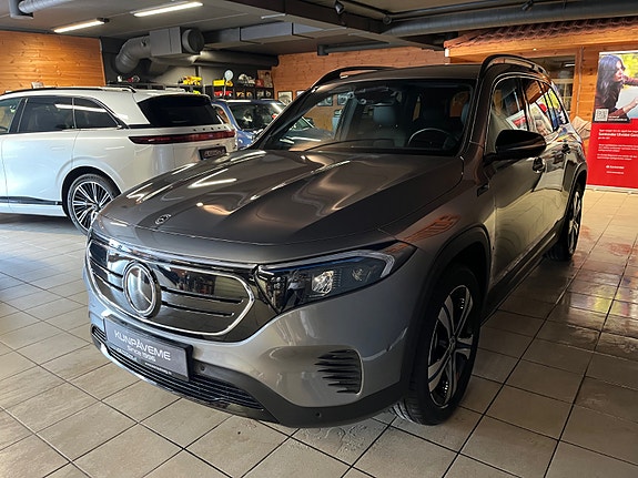 Mercedes-Benz EQB300 5 of 30