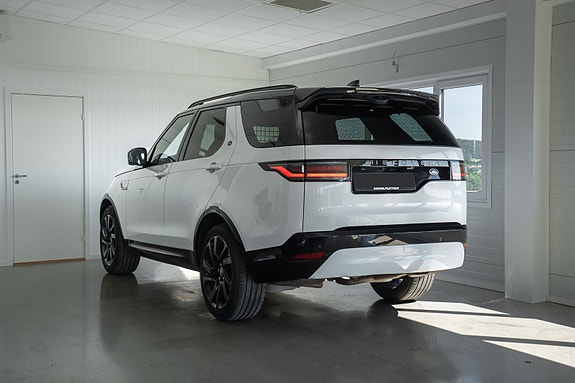 Land Rover Discovery 11 of 30