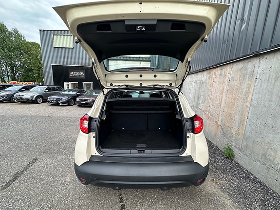 Renault Captur 28 of 28