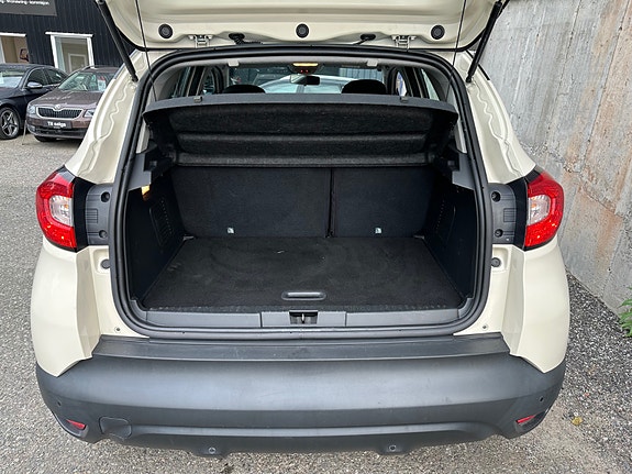 Renault Captur 27 of 28