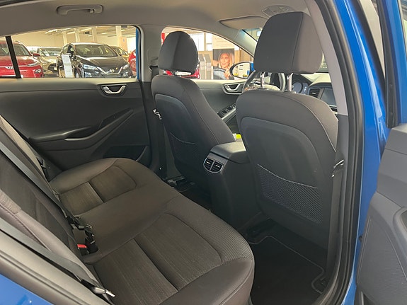 Hyundai IONIQ 23 of 30