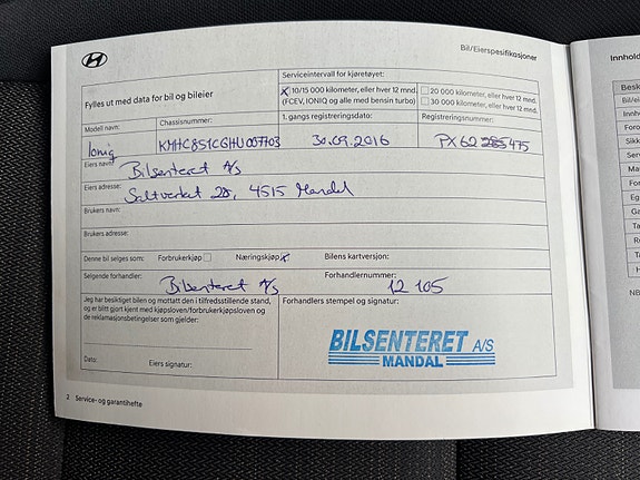 Hyundai IONIQ 26 of 30