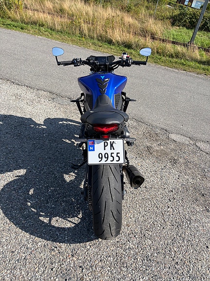 Yamaha MT-09 5 of 10