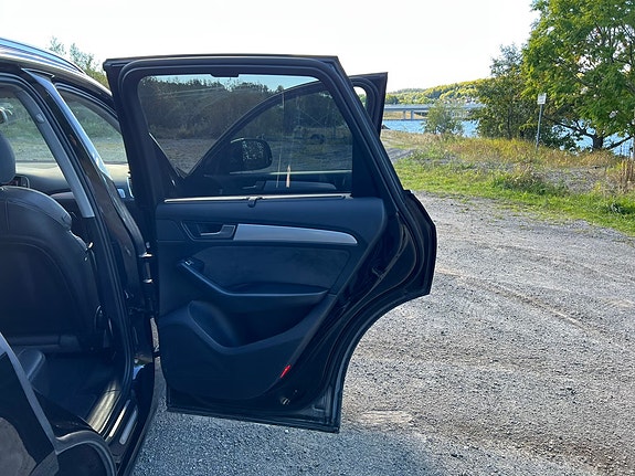 Audi Q5 12 of 20