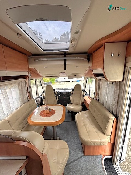 Hymer B 778 SL | 3.0 180hk | Enk sngr+Senkes.| Alde | Solcelle | Stekovn | TV | S.stativ | Skinn | V.hjul | 7 of 17