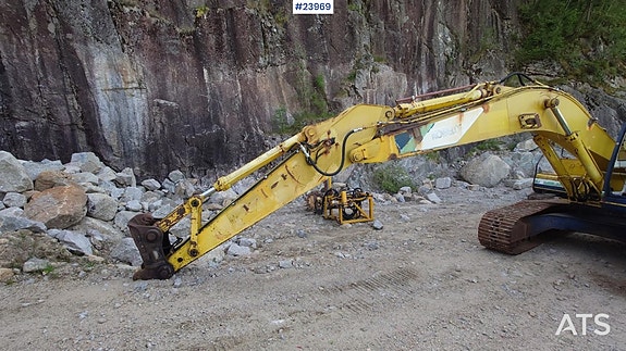 Kobelco SK200LC Gravemaskin m/ Graveskuffe 7 of 21