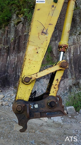 Kobelco SK200LC Gravemaskin m/ Graveskuffe 9 of 21