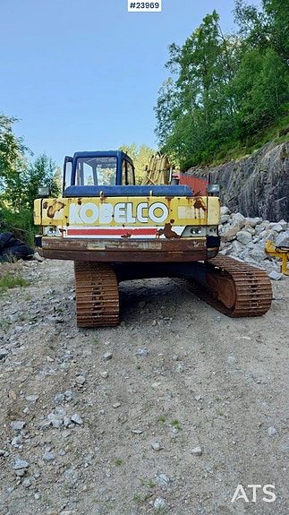 Kobelco SK200LC Gravemaskin m/ Graveskuffe 4 of 21