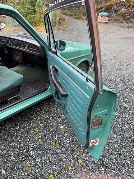 Volvo 142 30 of 30