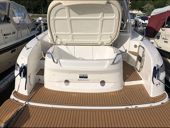 Bavaria Sport 29 2015 | 3 thrustere | Forlenget badeplattform | lav gangtid 14 of 30