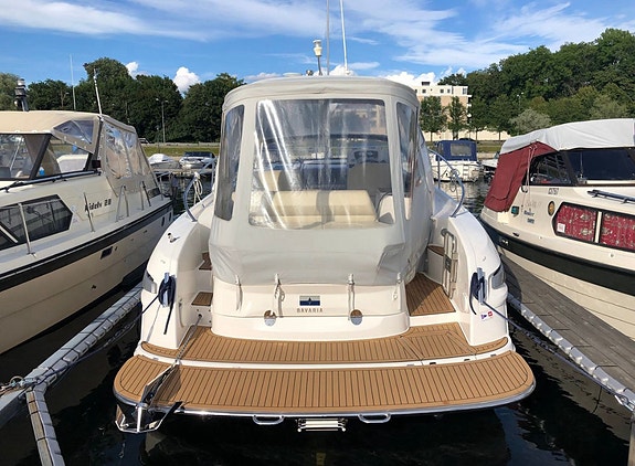 Bavaria Sport 29 2015 | 3 thrustere | Forlenget badeplattform | lav gangtid 11 of 30