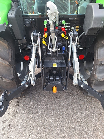 Deutz Fahr 5080D GS m/laster 10 of 22