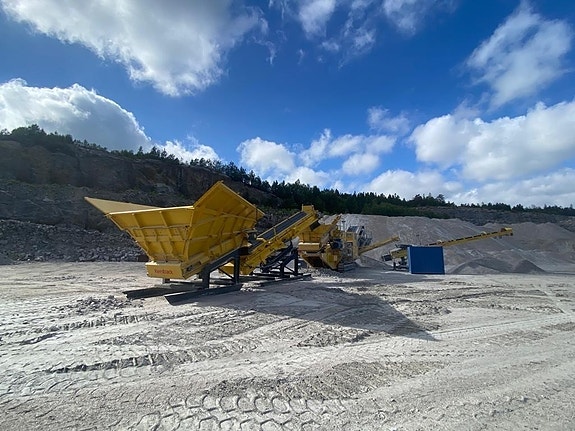 Keestrack A6e Zero 3 of 9