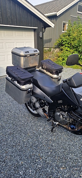 Suzuki DL 650 V-Strom 5 of 17