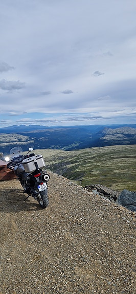 Suzuki DL 650 V-Strom 14 of 17