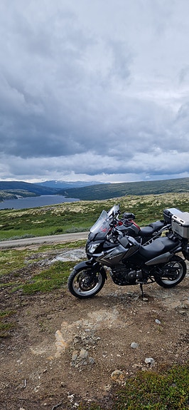 Suzuki DL 650 V-Strom 16 of 17