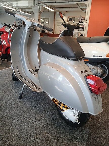 Vespa 50 SPESIAL 5 of 6