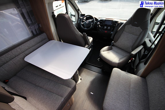 Adria Coral S 670C 21 of 21