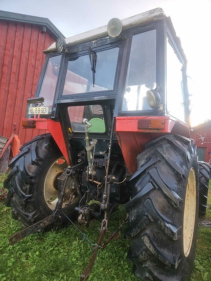 Zetor 7045 2 of 9