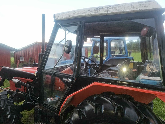 Zetor 7045 9 of 9