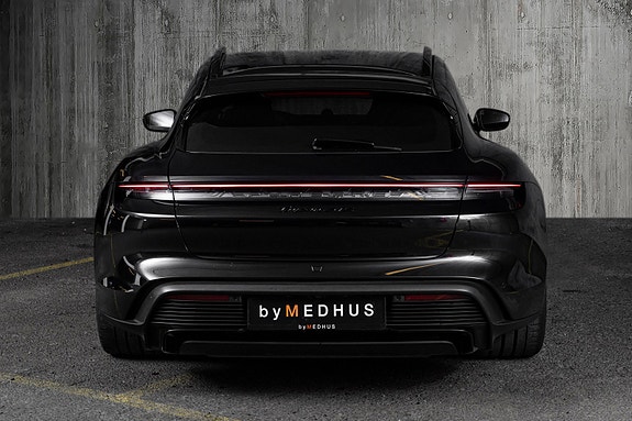 Porsche Taycan GTS 6 of 30