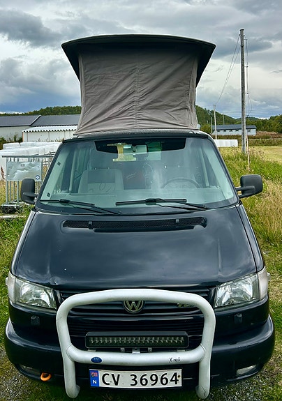 Volkswagen Multivan 6 of 30
