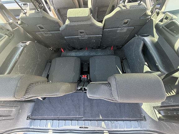 Citroen Grand C4 Picasso 9 of 15
