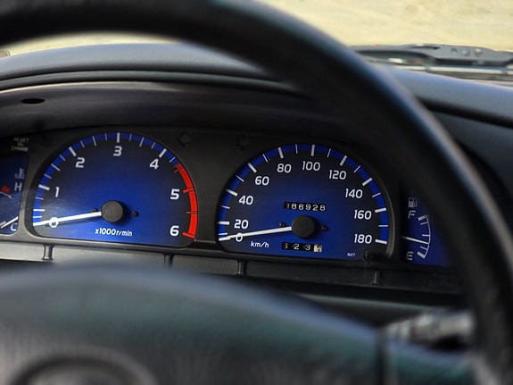 Toyota HiLux 19 of 25