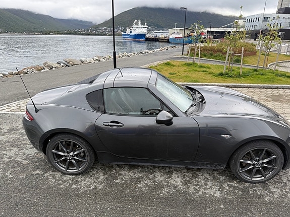Mazda MX-5 4 of 25