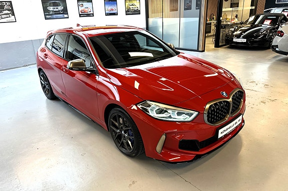 BMW M135i 7 of 30