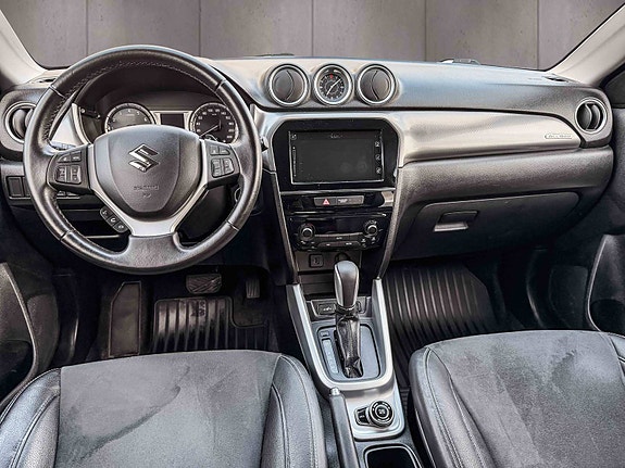 Suzuki Vitara 7 of 12
