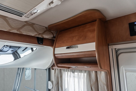 Autostar Prestige Elite I730LC Fiat 2.3 177 hk automat 26 of 30