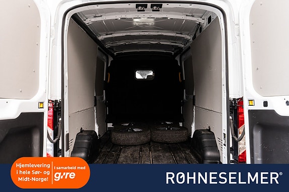 Ford Transit 25 of 26