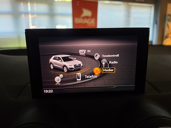 Audi Q2 28 of 30