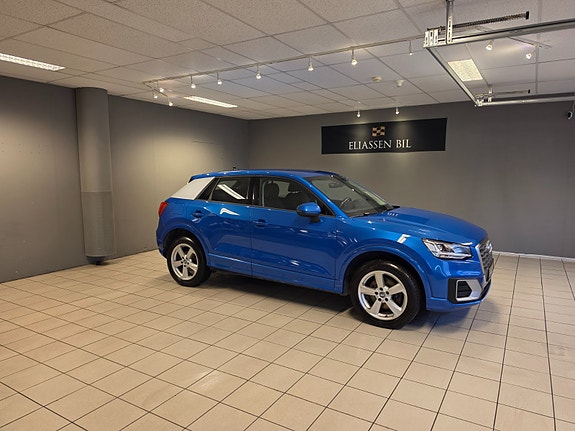 Audi Q2 3 of 30