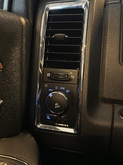Dodge RAM 28 of 30
