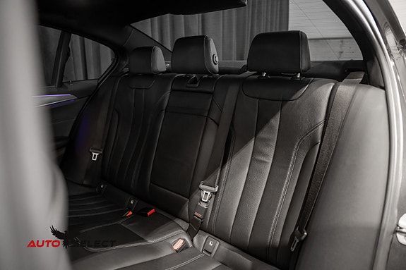 BMW 530e 20 of 30