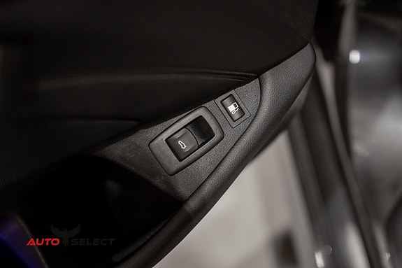 BMW 530e 29 of 30