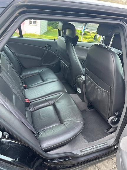 Saab 9-5 8 of 30