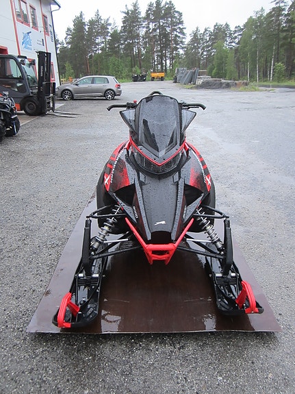 Arctic-cat Norseman X 8000 2 of 8